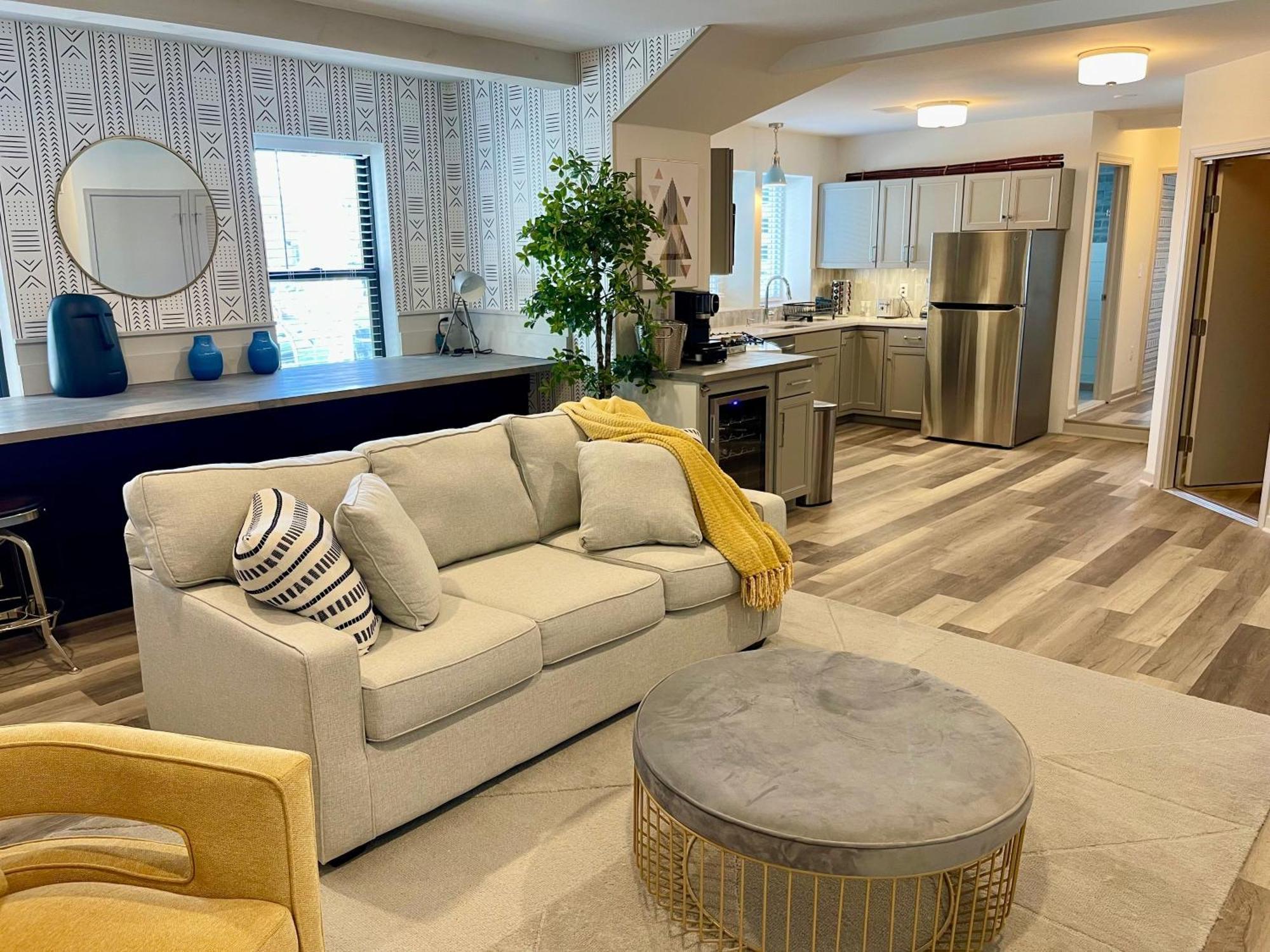 Modern Fully Renovated Suite & Loft In Downtown Trenton Kültér fotó