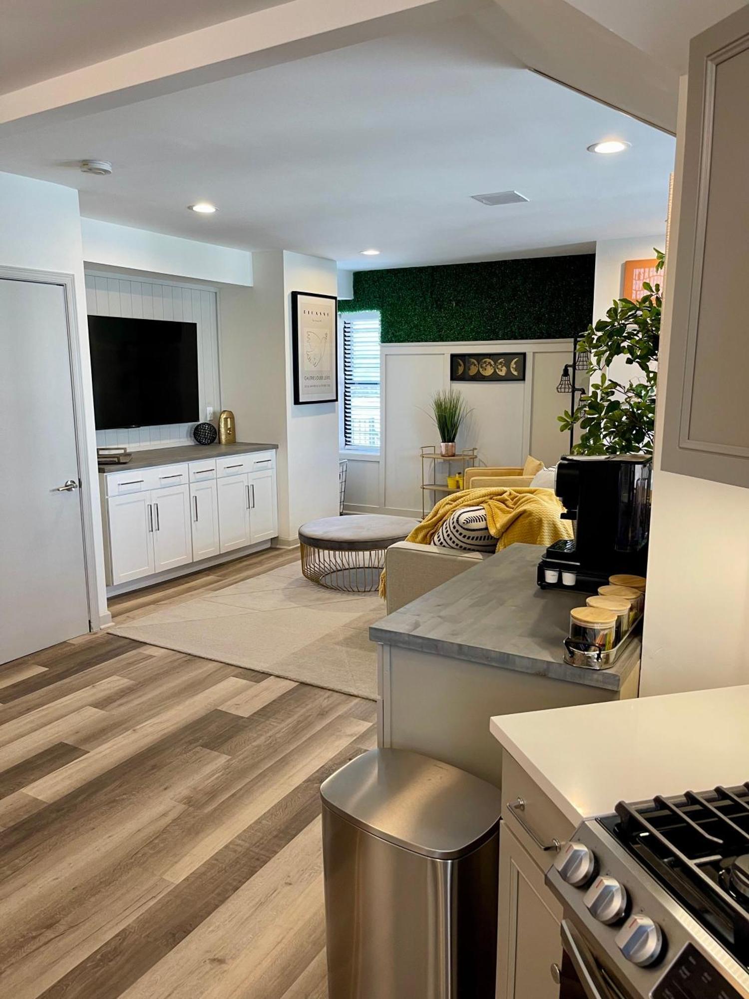 Modern Fully Renovated Suite & Loft In Downtown Trenton Kültér fotó