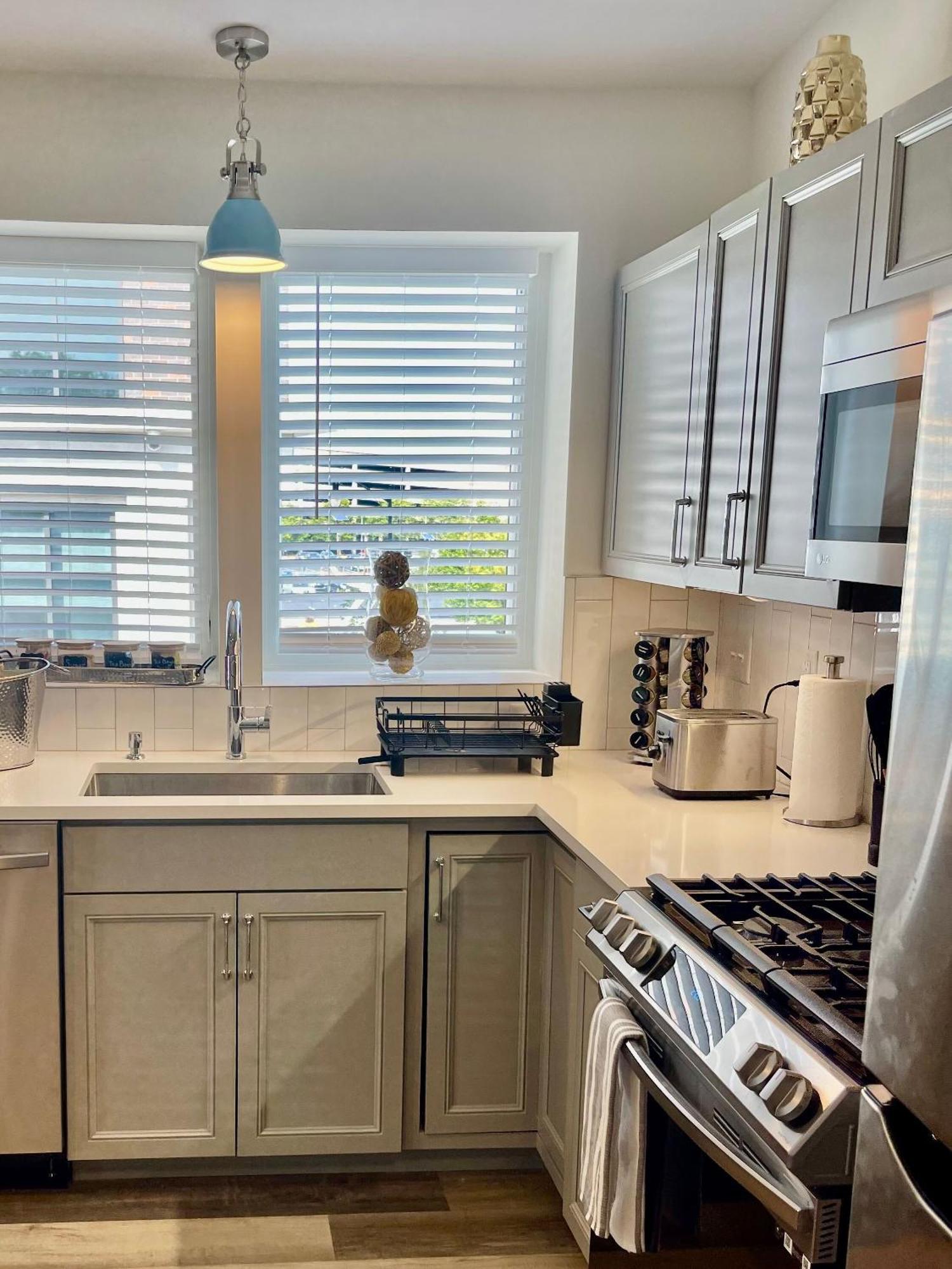 Modern Fully Renovated Suite & Loft In Downtown Trenton Kültér fotó