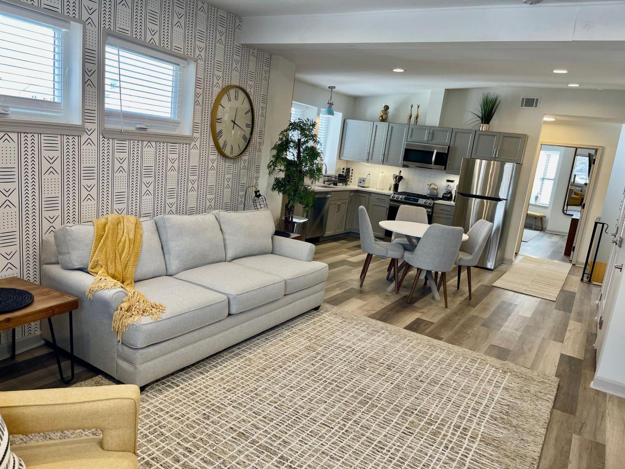 Modern Fully Renovated Suite & Loft In Downtown Trenton Kültér fotó