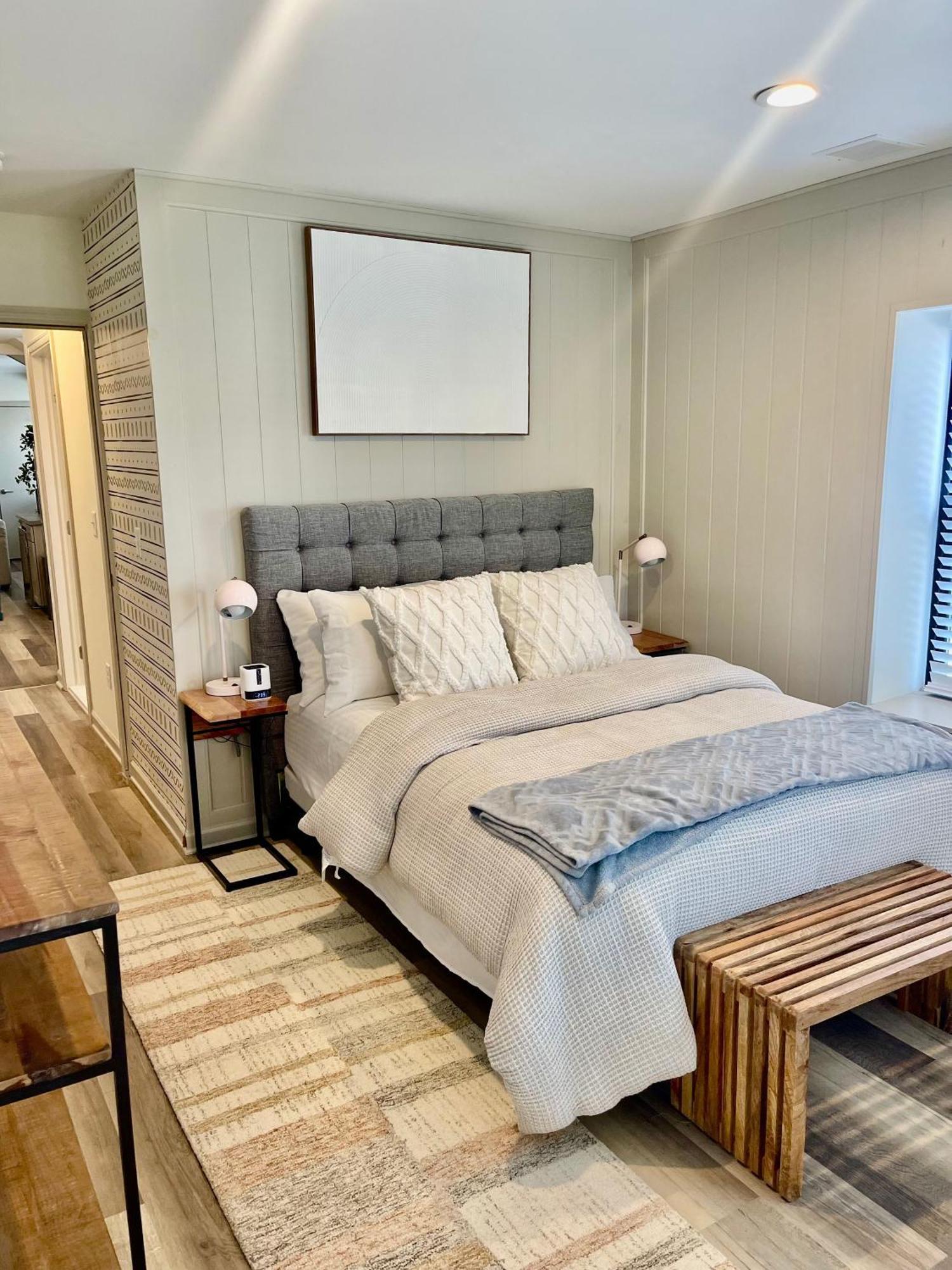 Modern Fully Renovated Suite & Loft In Downtown Trenton Szoba fotó