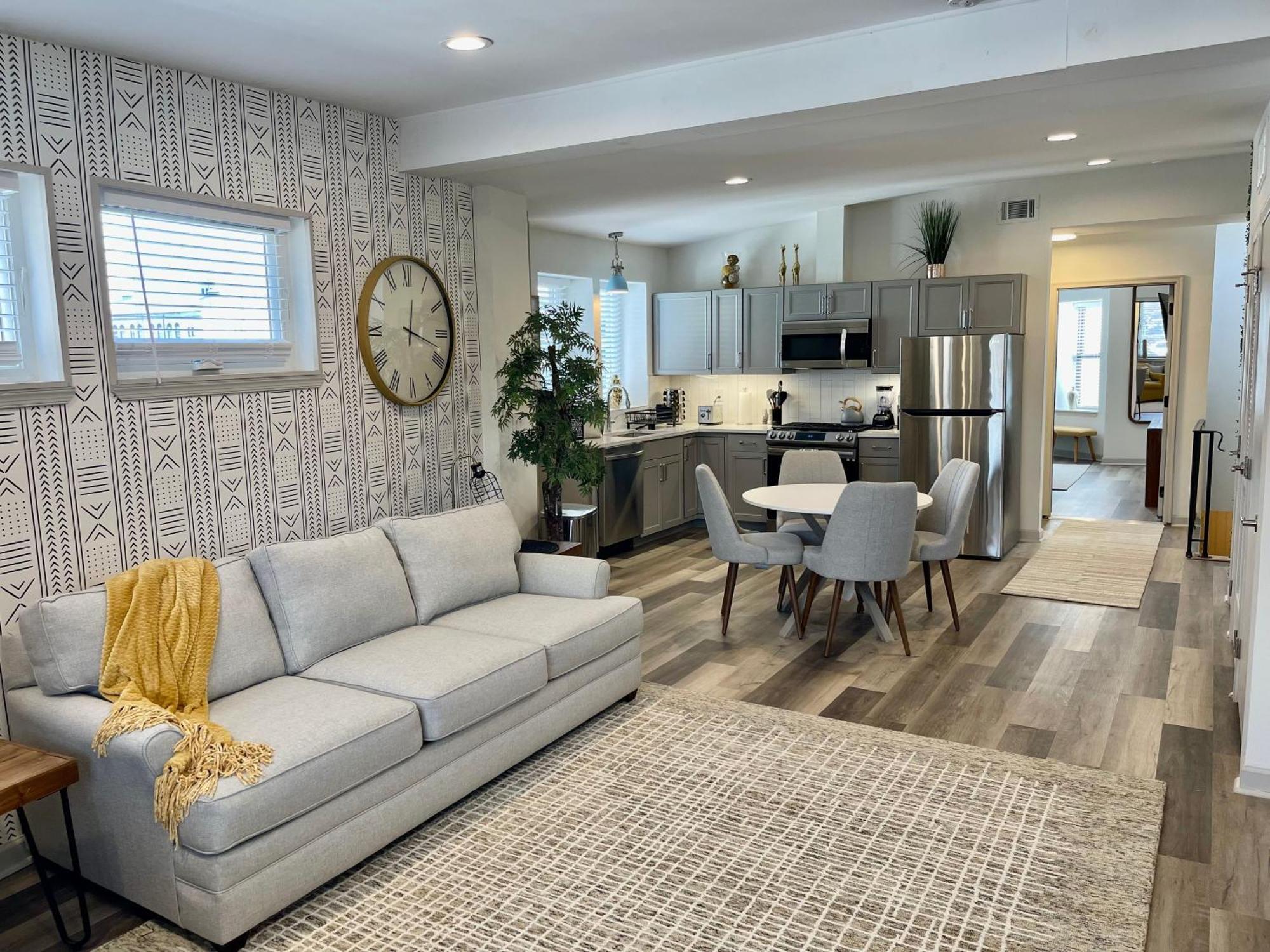 Modern Fully Renovated Suite & Loft In Downtown Trenton Szoba fotó